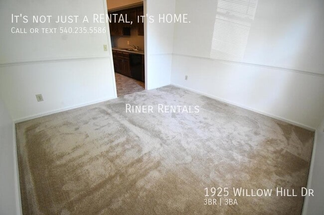 Building Photo - 1925 Willow Hill Dr