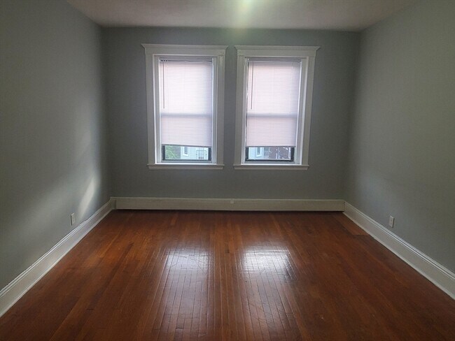 Foto del edificio - 72 Walnut Park