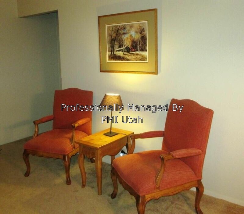 Primary Photo - 7085 N 2200 W