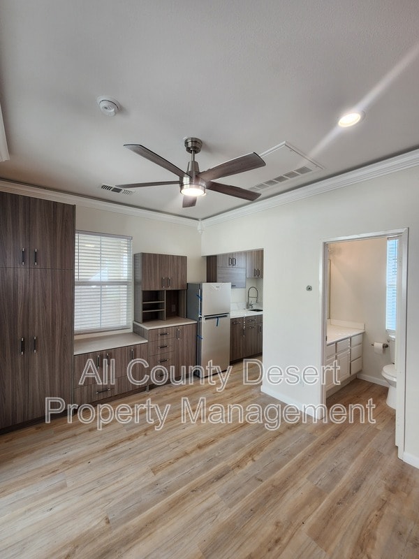 Building Photo - 82630 Redford Way