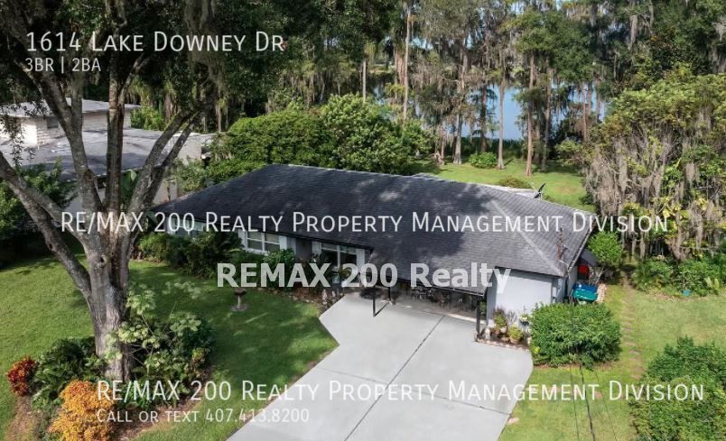 Foto del edificio - Beautiful 3/2 Lake Front Home on Lake Downey