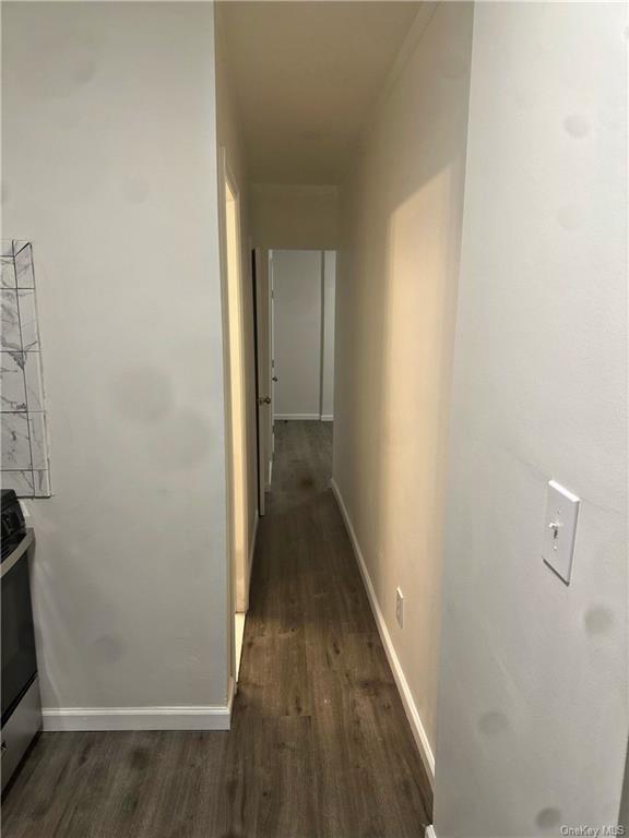Foto del edificio - 982 E 241st St