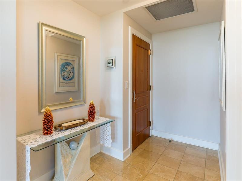 Foto principal - 700 Park Regency Pl NE