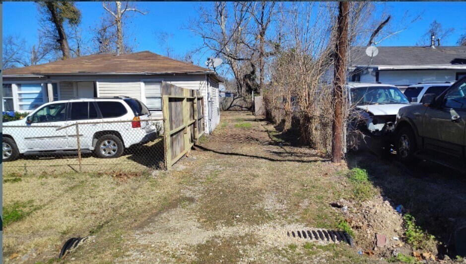 Foto del edificio - 7509 Touchstone St