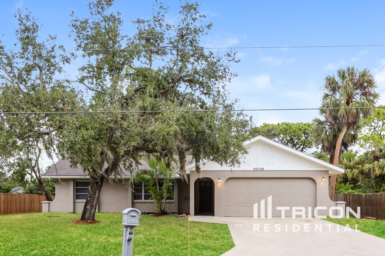 Primary Photo - 20336 Peachland Boulevard Port Charlotte FL