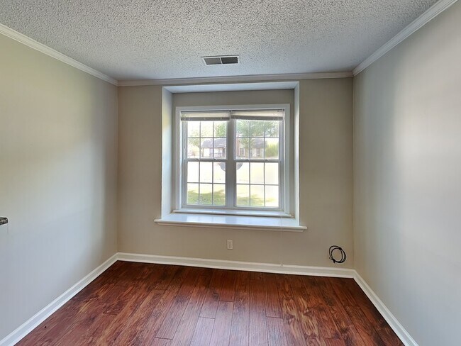 Building Photo - 6623 Cherry Bark Dr