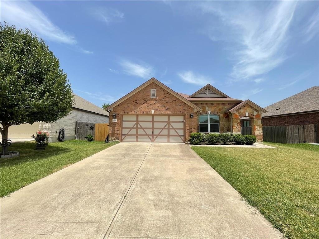 2003 Sydnee Drive, Leander, TX 78641 3 B... House for Rent in