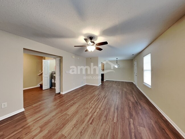 Foto del edificio - 2725 Mingo Ct