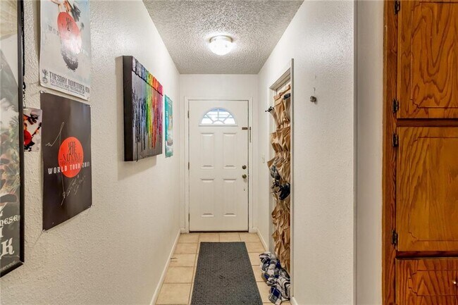 Foto del edificio - 3608 Bannockburn Dr