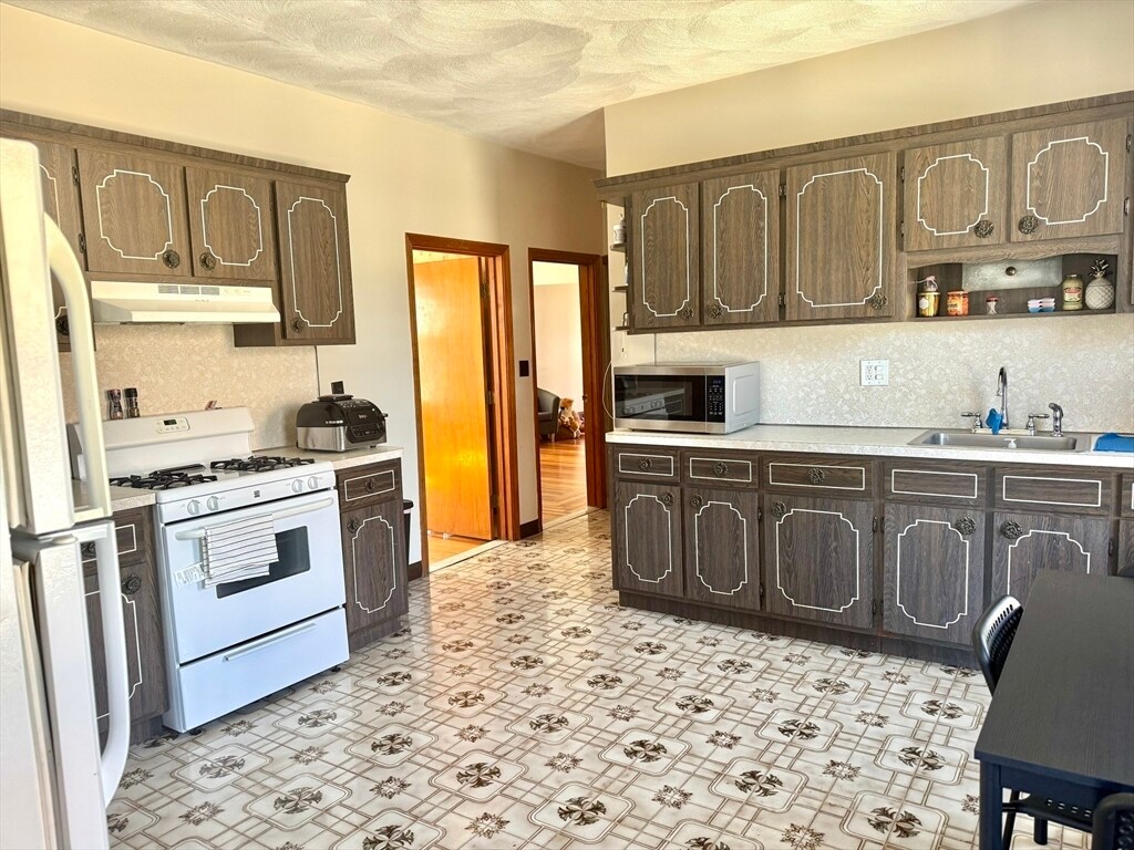 Foto principal - 91 Porter St
