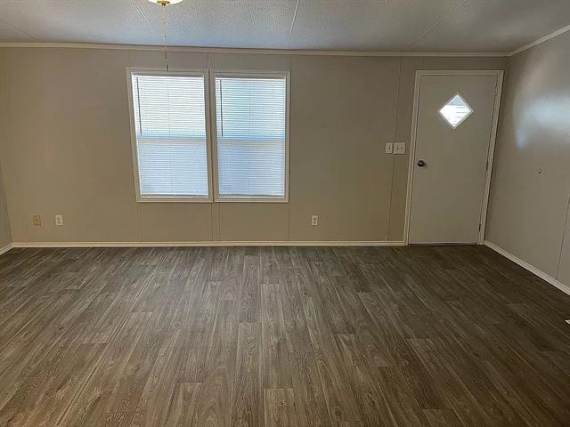 Building Photo - 5701 Martin St