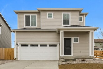 Building Photo - 9465 Yampa St