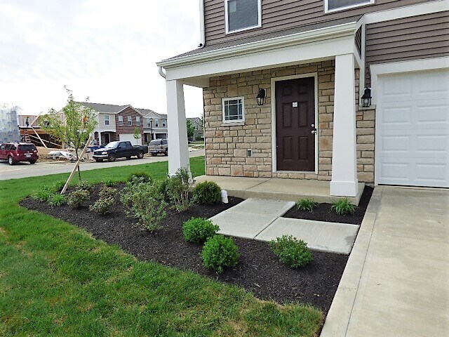 Foto del edificio - Village at Abbie Trail Home