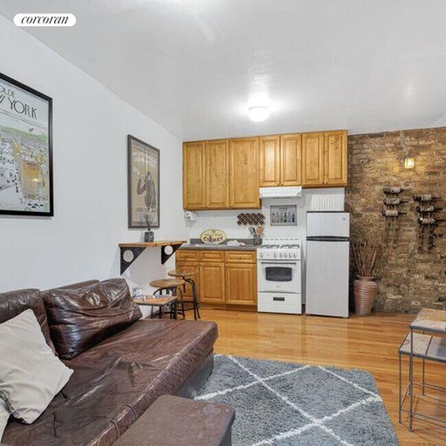 Foto del edificio - 111 MacDougal St