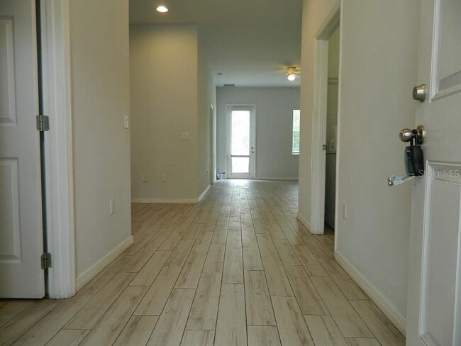 Building Photo - 1509 Regan Ave