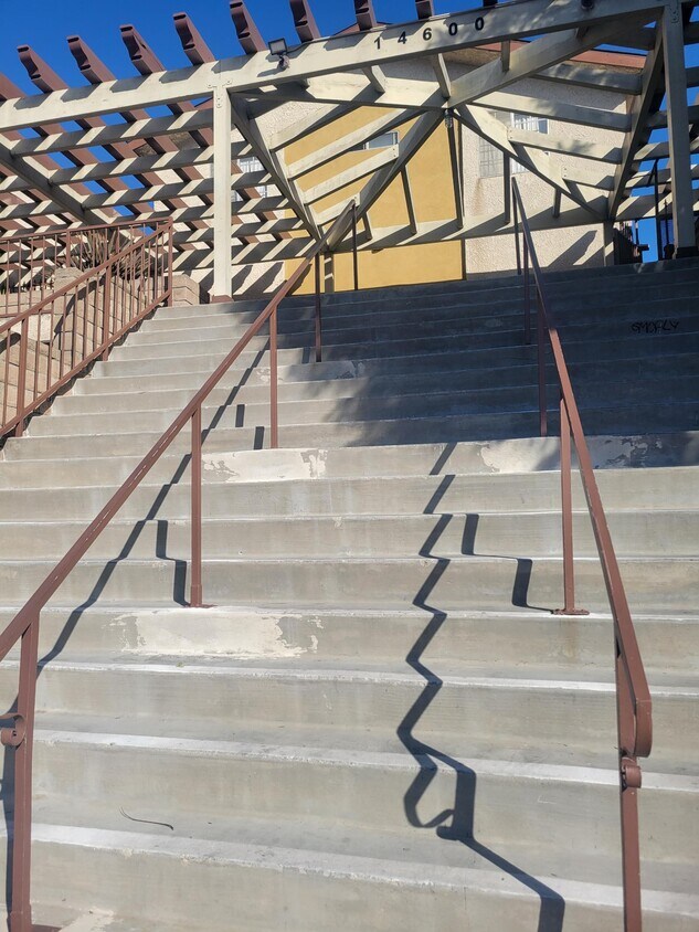 Foto principal - 14600 Inglewood Ave