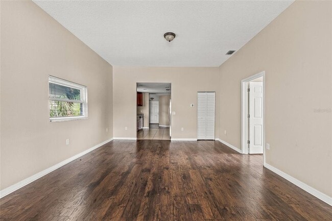 Foto del edificio - 2501 W Gray St