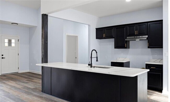 Foto del edificio - 7089 Wade Rd