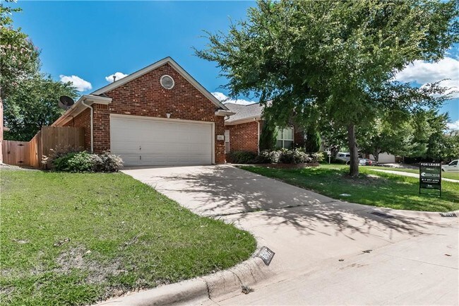 Foto del edificio - 6917 McCracken Ct