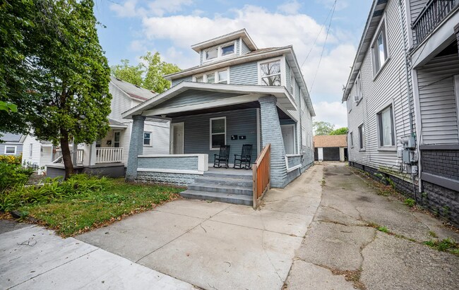 Foto del edificio - 1044 Muskegon Ave NW