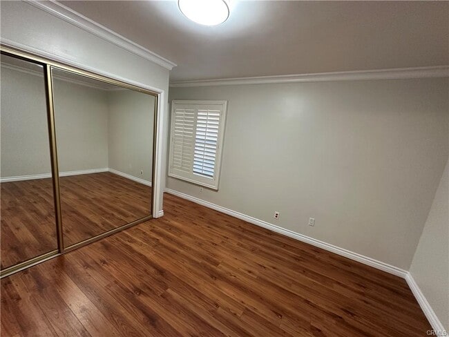 Foto del edificio - 23018 Hartland St