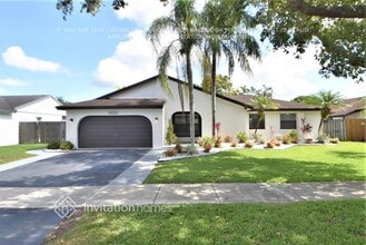 Building Photo - 11521 SW 52nd St