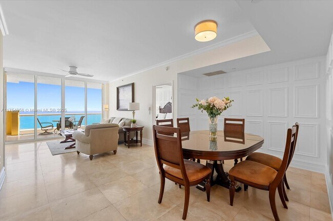 Foto del edificio - 17875 Collins Ave