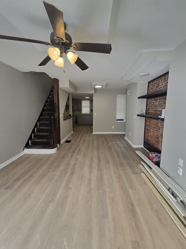Foto del edificio - 741 E Willard St