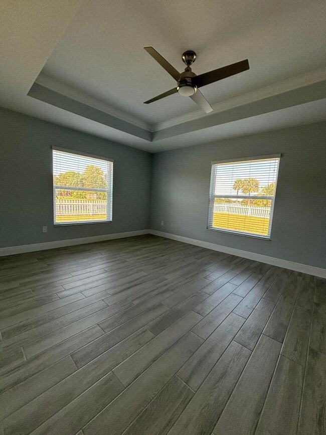 Foto del edificio - 2501 SE Mariposa Ave