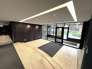 Building Photo - 2150 Roche