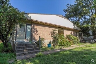 Building Photo - 3304 Tom Green St