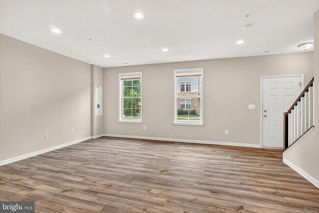 Building Photo - 17833 Porter Rd