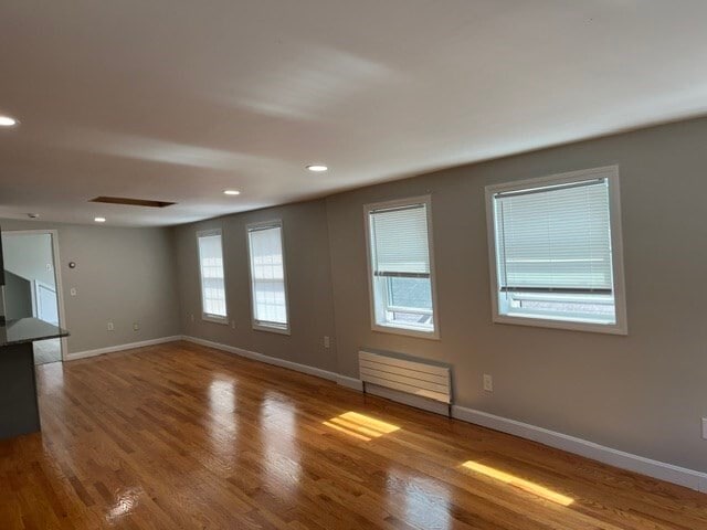 Building Photo - 743 Highland Ave