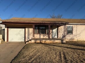 Building Photo - 3005 Sheldon St