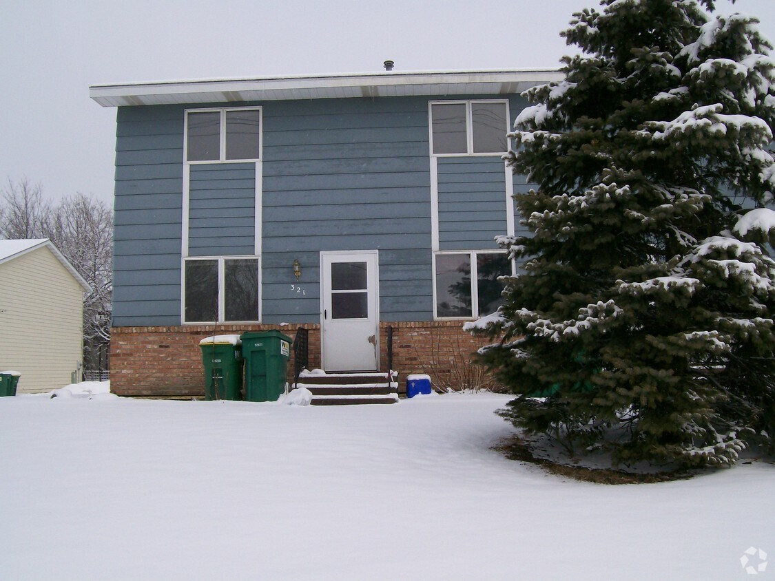 321333 9th St NE, Buffalo, MN 55313 Apartments in Buffalo, MN