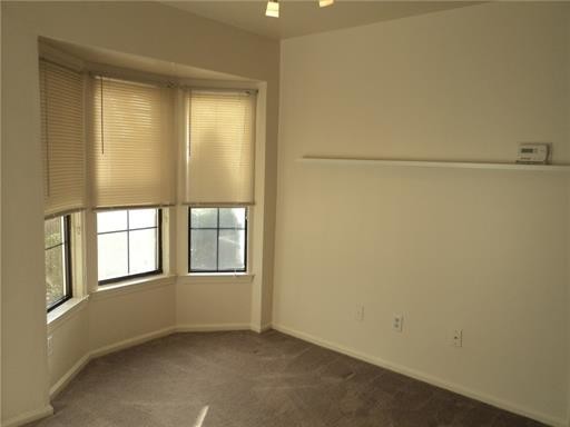 Foto del edificio - 343 Crosspointe Dr