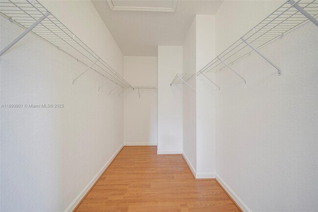 Building Photo - 11461 SW 236 Ln