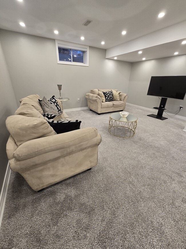 Building Photo - 79 Gerber Meadows Dr