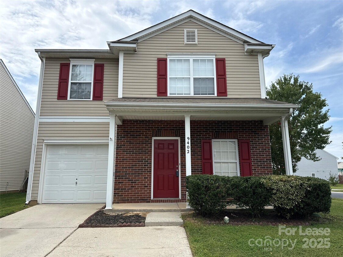 Foto principal - 9402 Darwick St