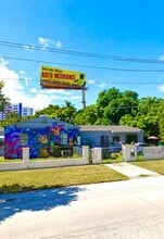 Building Photo - 301 NW 37th St