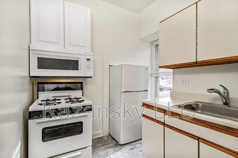 Primary Photo - 4808 Disston St