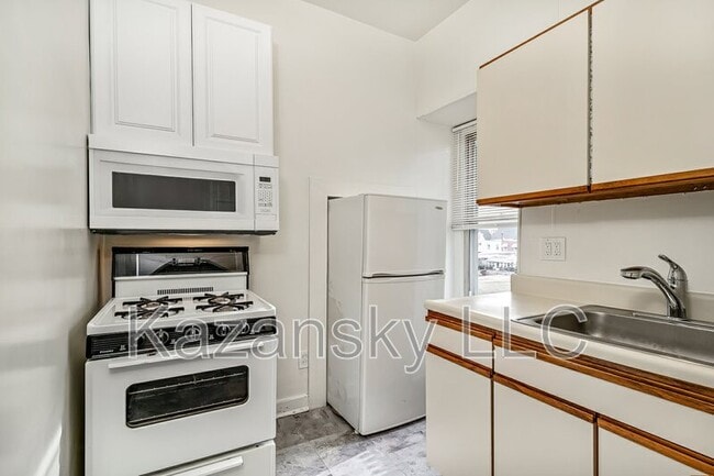 Photo - 4808 Disston St Apartment