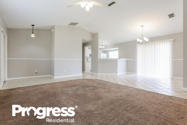 Building Photo - 2525 Mather Ln