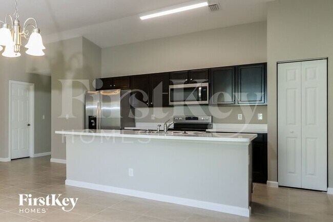 Foto del edificio - 310 SW Undallo Rd