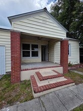 Building Photo - 315 NW 53rd St