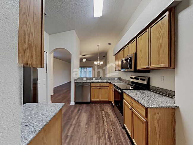 Building Photo - 4334 Country Hills Blvd