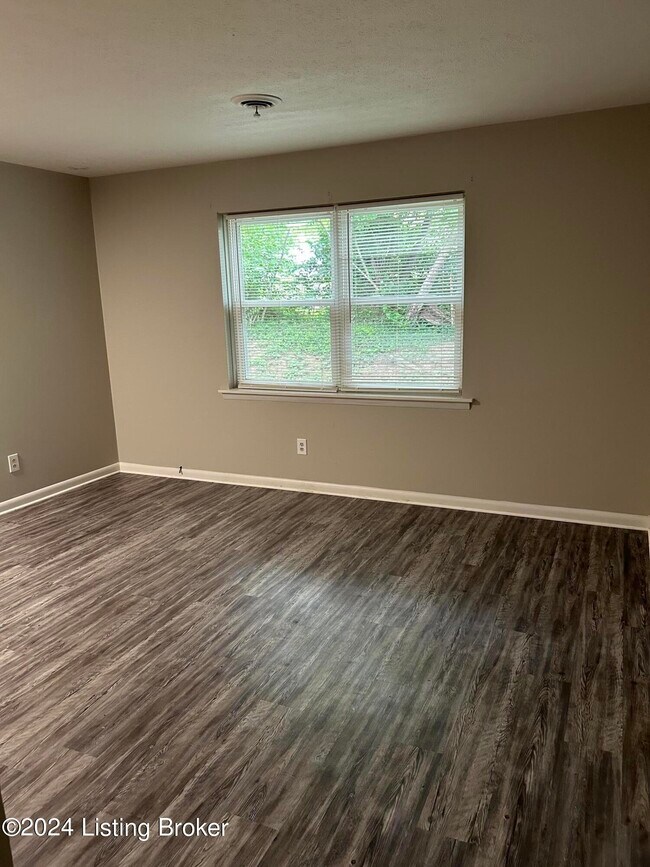 Building Photo - 449 Mt Holly Ave