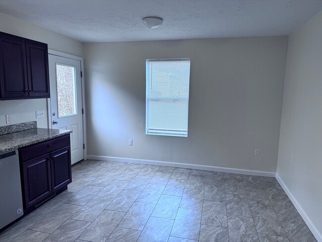 Building Photo - 9 Columbia St