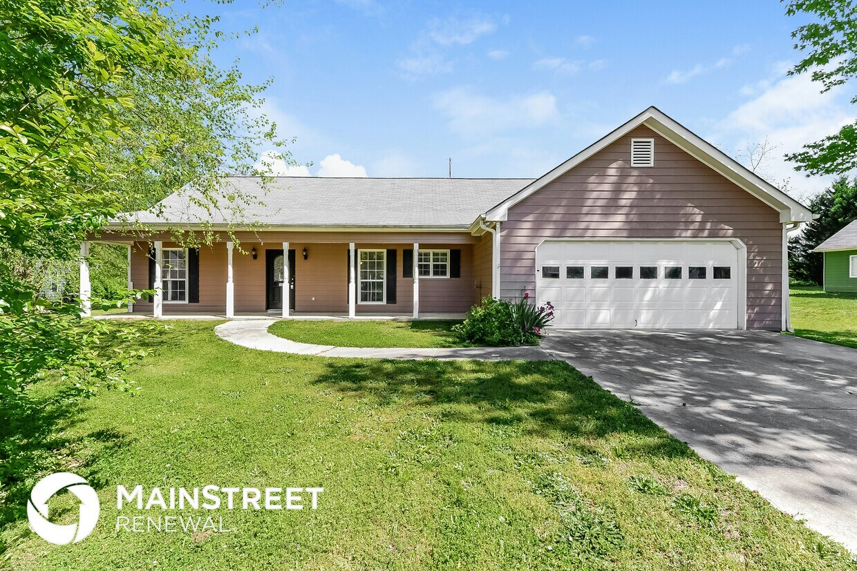 Primary Photo - 215 Ashton Dr