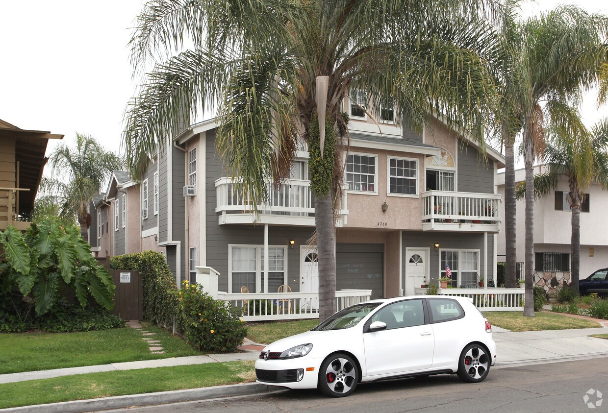 Foto del edificio - 4768 Mansfield St